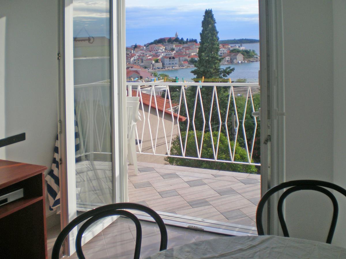 Apartment Nensi Primosten Luaran gambar