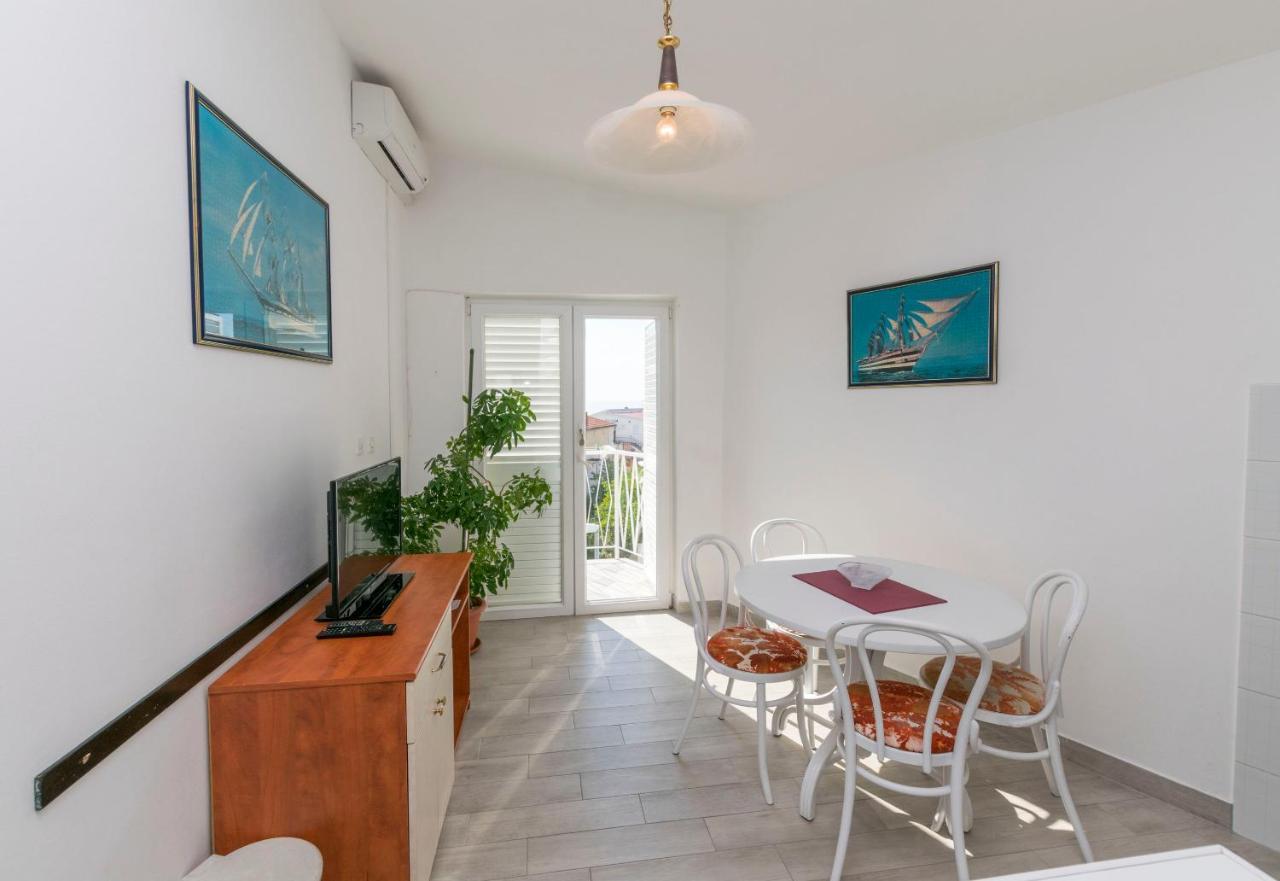 Apartment Nensi Primosten Luaran gambar